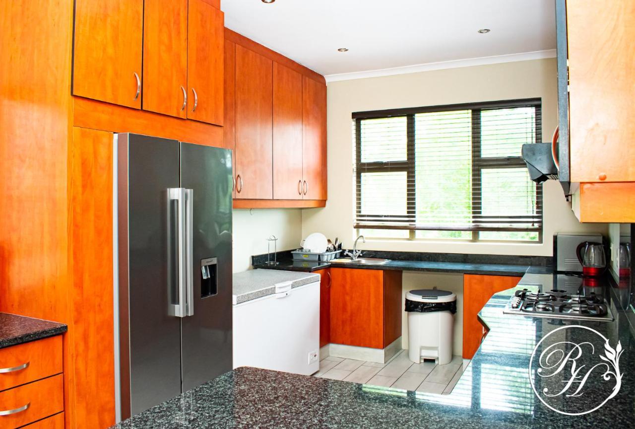 Appartement Roseland House Self Catering à Durban Extérieur photo